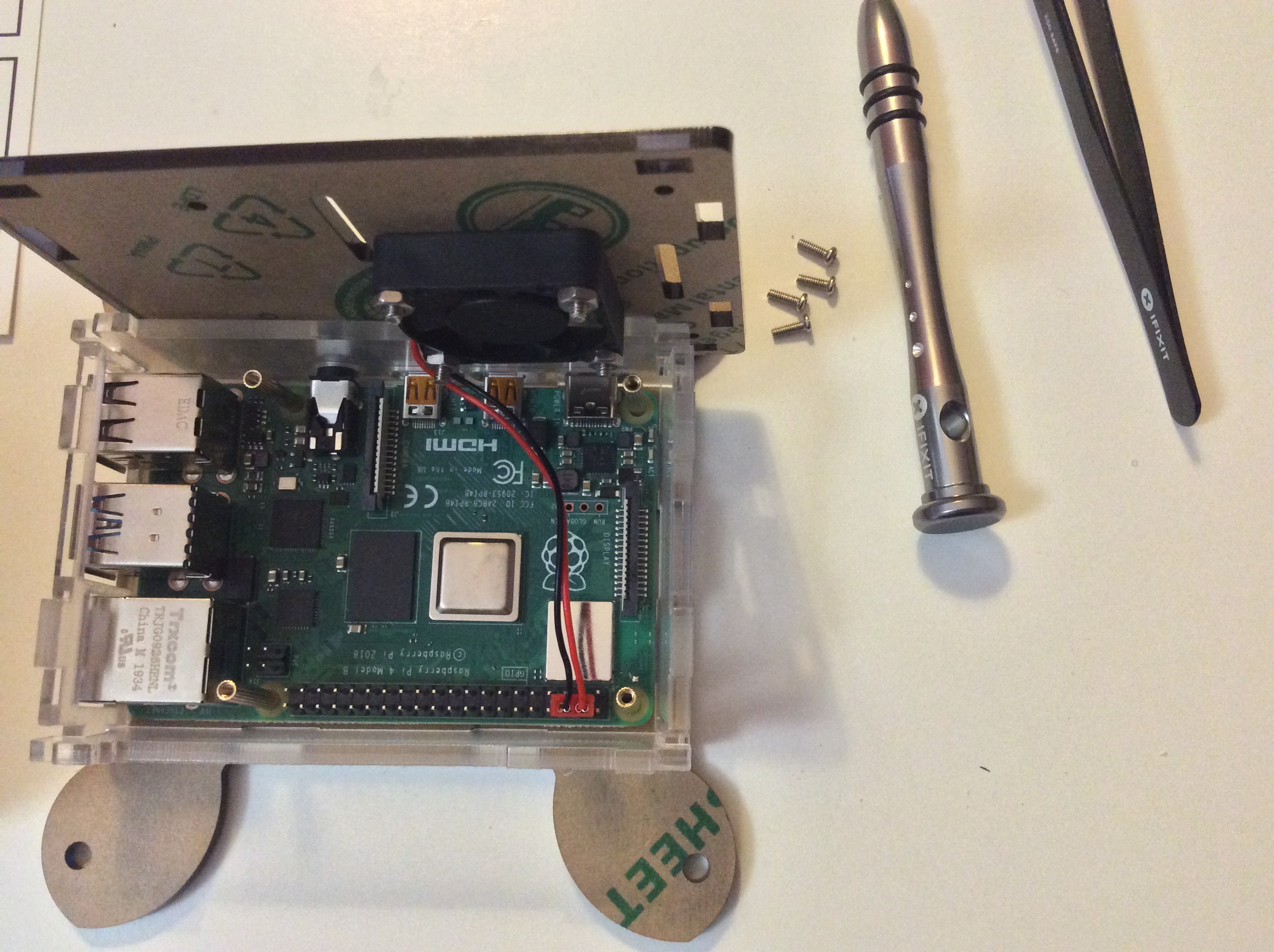 LE Kit du nouveau Raspberry Pi 4 avec un ventilateur simple